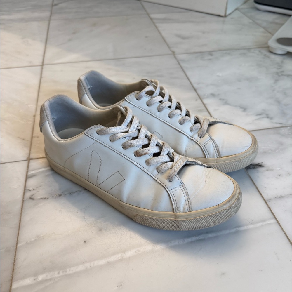 Veja Esplar White Tennis Shoes